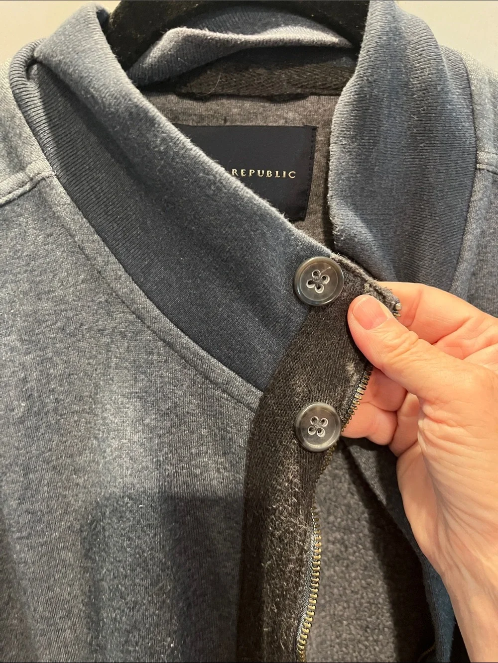 Banana Republic Men's Heather Grey Zip-Up Sweater Jacket